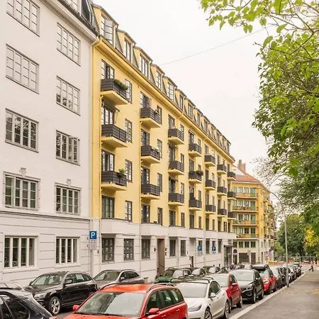 Stilfull Frogner-leilighet Apartment Oslo